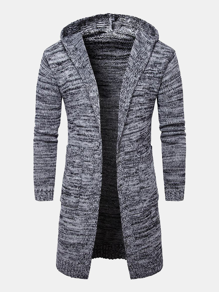 Carson | Gemütliche lange Strickjacke mit Kapuze und Knopfleiste