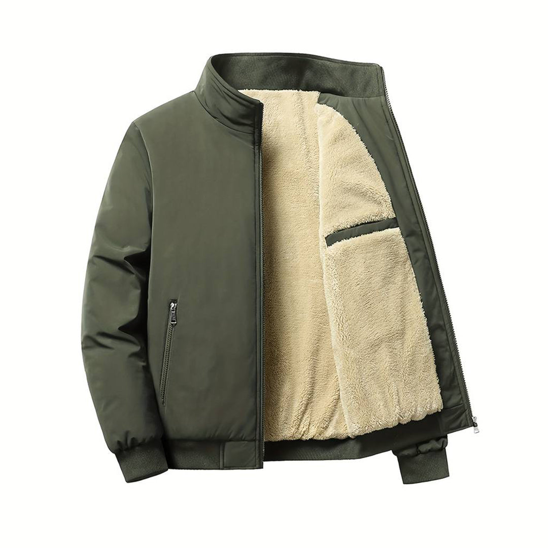 Howard | Cozy Insulation, Stylish Design, Perfect for Cold Weather