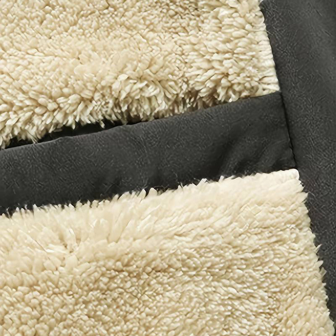 Howard | Cozy Insulation, Stylish Design, Perfect for Cold Weather