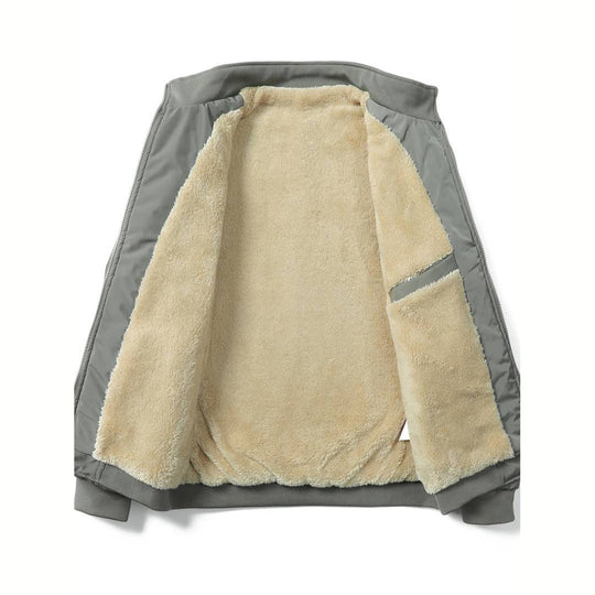 Howard | Cozy Insulation, Stylish Design, Perfect for Cold Weather