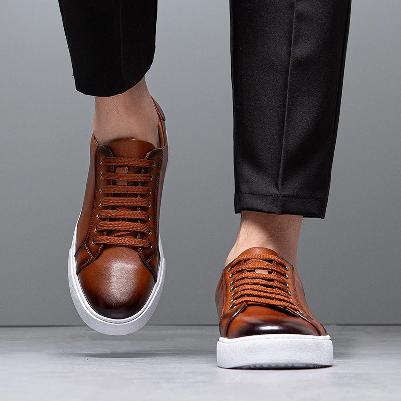 Clint | Stilvolle Herren-Ledersneaker für Komfort & Langlebigkeit