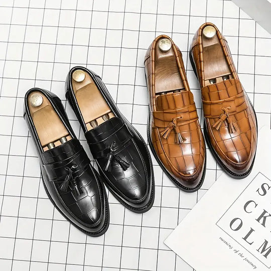 Akio | Premium Quality Leather Footwear for Comfort