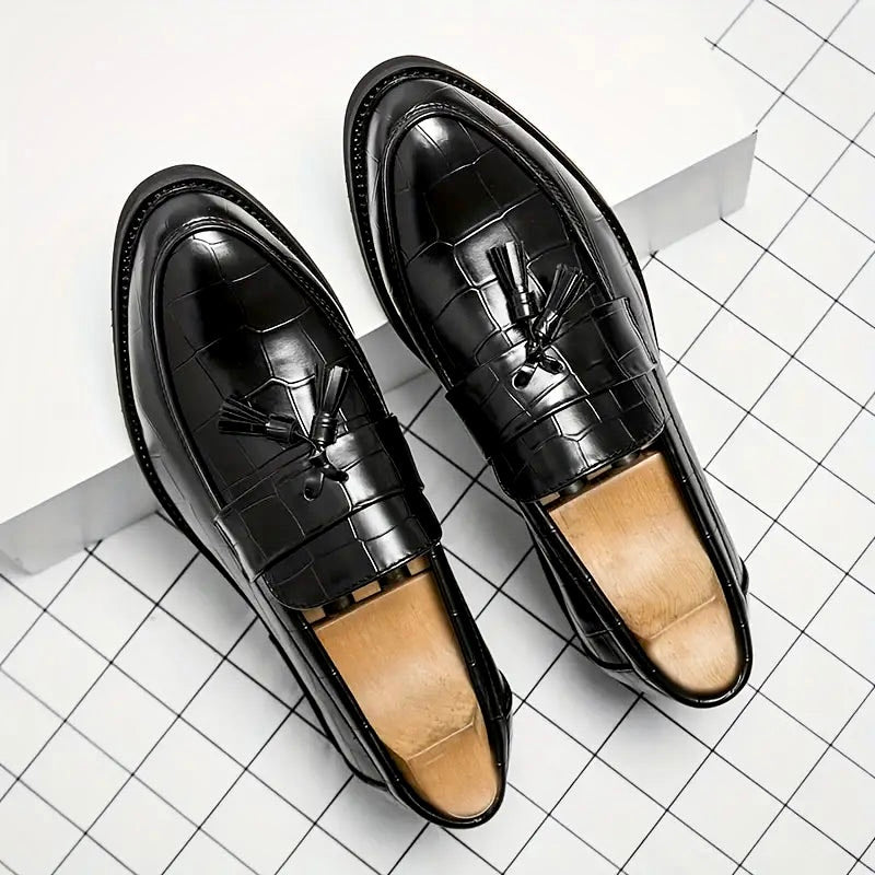 Akio | Premium Quality Leather Footwear for Comfort