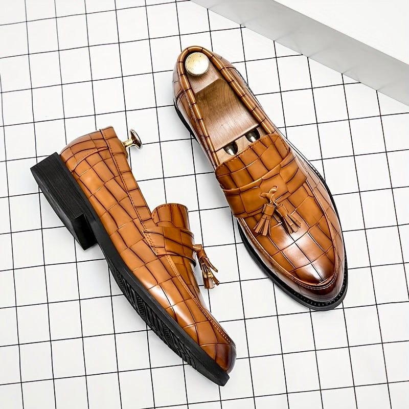 Akio | Premium Quality Leather Footwear for Comfort