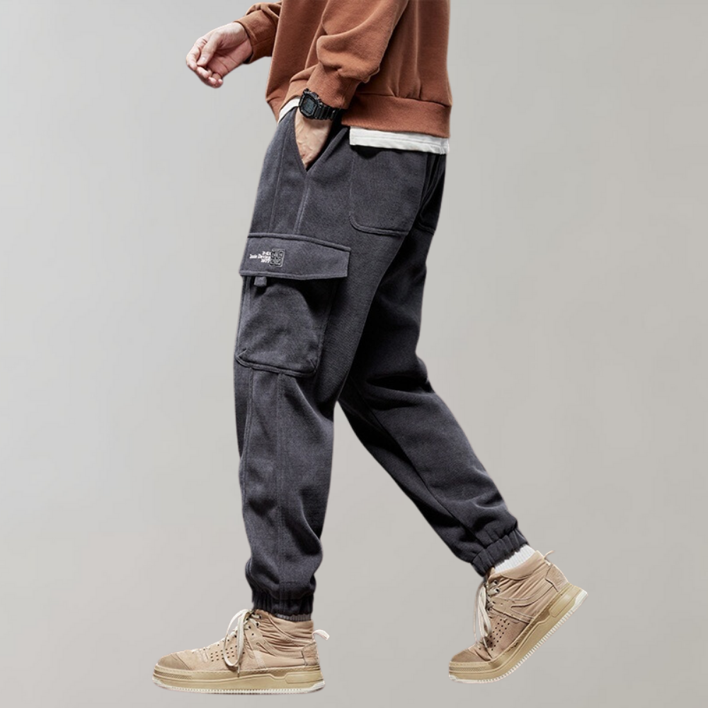 Osvald | Comfortable Corduroy Cargo Pants with Pockets