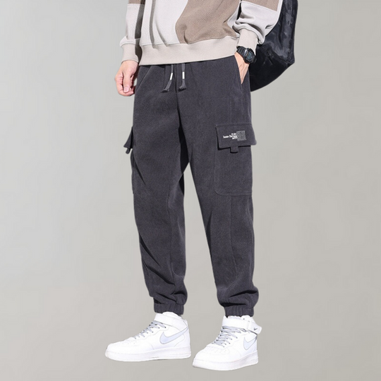 Osvald | Comfortable Corduroy Cargo Pants with Pockets