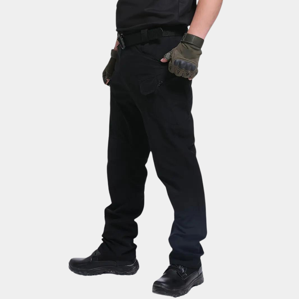 Umberto | Versatile Cargo Pants with Ample Storage Space