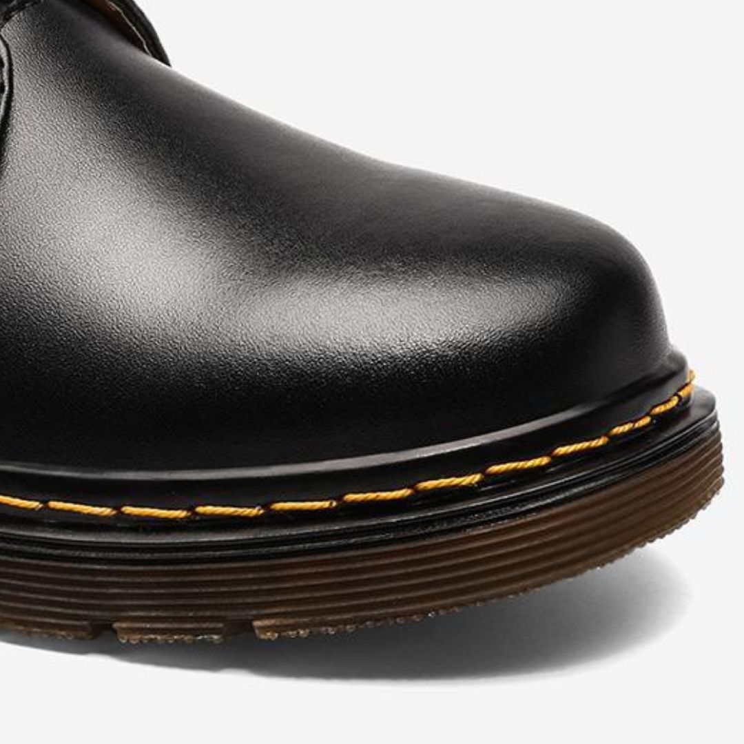 Bacchus | Timeless Low Boots for Comfort and Style