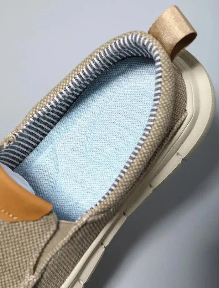 Brice | Bequeme, rutschfeste, ergonomische Herren Slipper