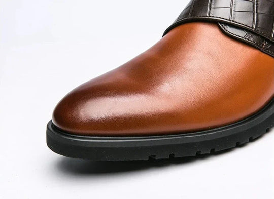 Riven | Chic Zweifarbige Slipper für Komfort und Stil