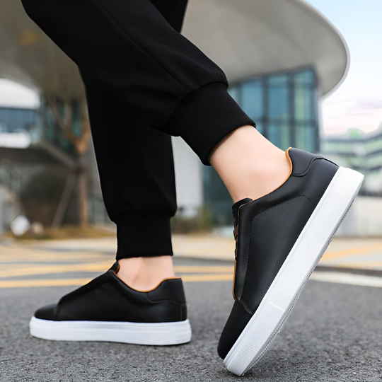 Tim | Stylische umweltfreundliche vegane Leder-Sneaker für ganztäglichen Komfort