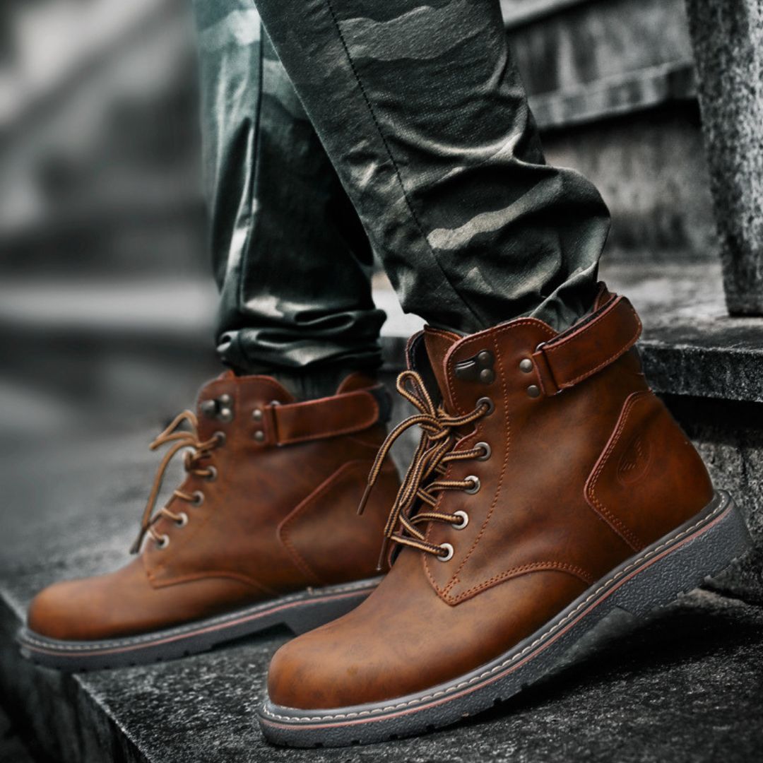 Atreus | Stylish Leather Boots with Straps for Comfort and Durability